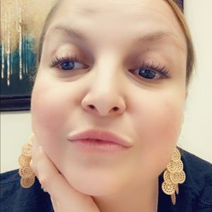 Meet your Posher, Marily